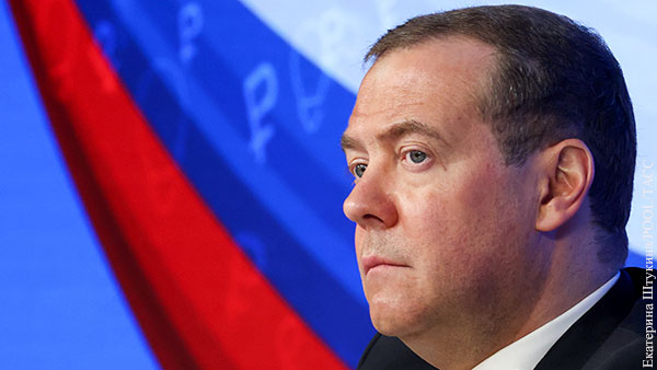Медведев назвал последствия поставок Украине американских ракет для ударов по России