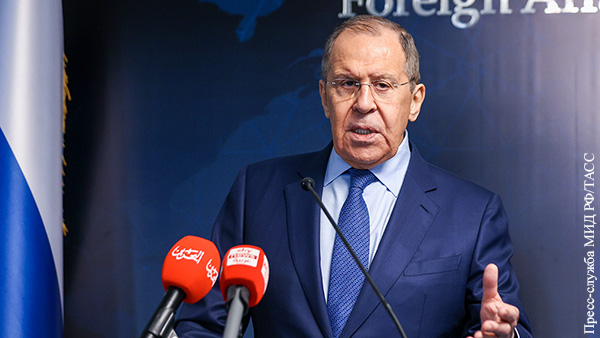 Лавров назвал условие прохода судов с зерном из портов Украины