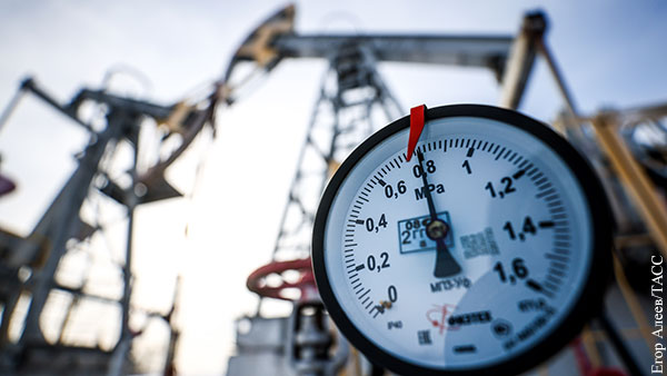 ЕС заявил о готовности ввести пошлины на нефть из России в случае провала эмбарго
