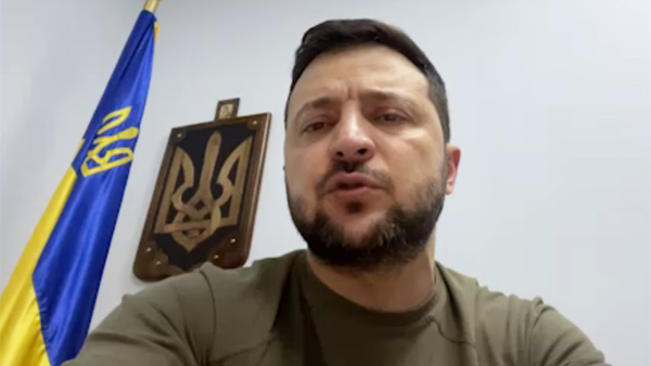 Зеленский заявил об отсутствии у Украины намерений атаковать Россию