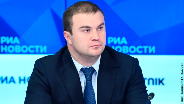 Депутат: Выпускники «школы губернаторов» восполнят дефицит руководящих кадров в Донбассе