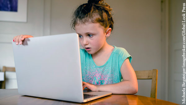 Эксперт: С угрозами будущего для детей в интернете нужно бороться уже сейчас 