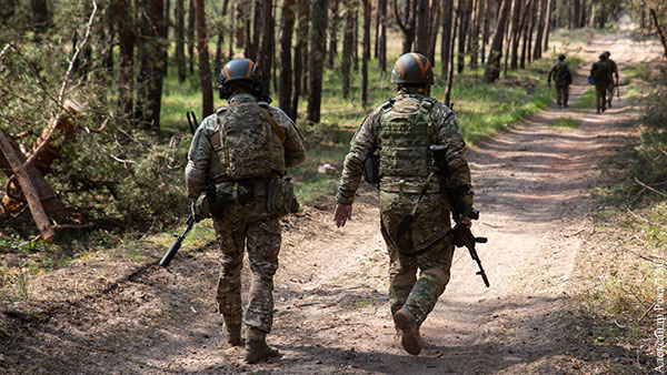 В ЛНР сообщили об окружении более 1,3 тыс. украинских военных в котле южнее Лисичанска