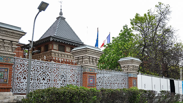 Франция заявила о высылке из Москвы своего дипломата