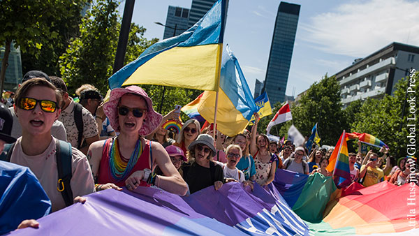 Российских представителей ЛГБТ ограничили в правах на гей-параде в Варшаве