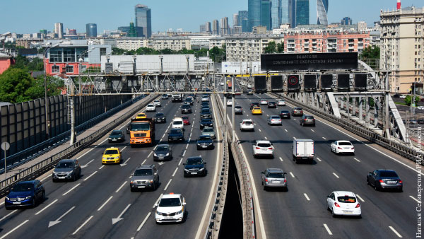 Автомобилисты России выступили против отмены штрафов за мелкие нарушения ПДД