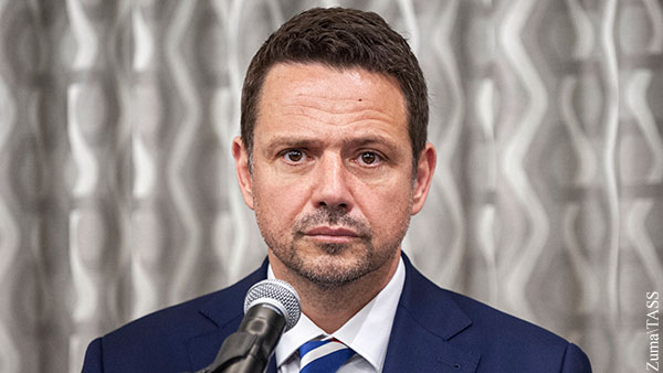 Мэр Варшавы раскрыл причину проблем с приемом беженцев с Украины