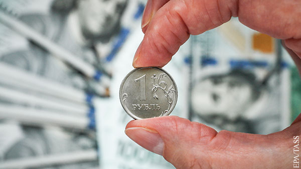СМИ назвали рубль самой успешной валютой планеты