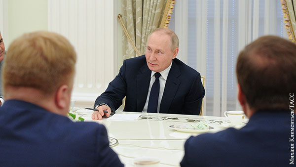 Путин объяснил, как Россия создает передовое вооружение при скромном бюджете