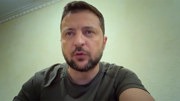 Зеленский объяснил увольнение послов Украины в девяти странах