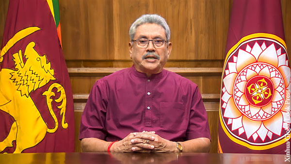 Президент Шри-Ланки подал в отставку 