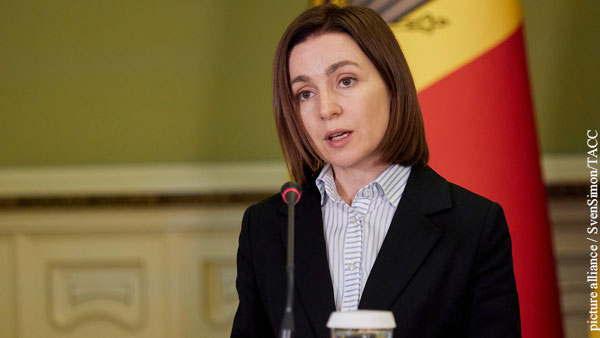 Санду пообещала обратиться за помощью к Румынии в случае военной угрозы со стороны России