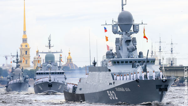 Адмирал объяснил значение нового Корабельного устава для ВМФ