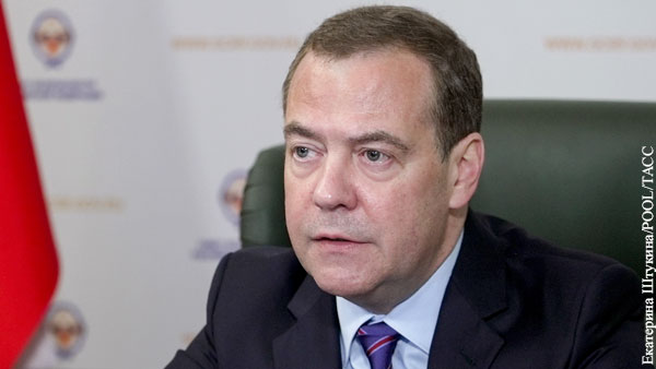Медведев: Сейчас ситуация гораздо хуже холодной войны