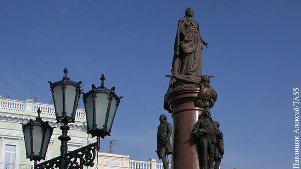 Одесситы ответили на предложение Зеленского снести памятник Екатерине Второй