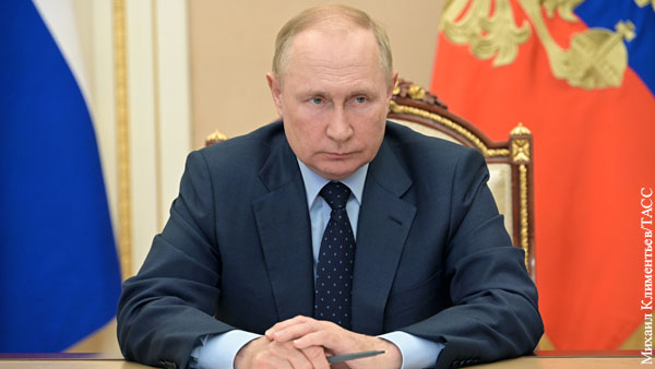 Путин призвал бороться с проблемами бедности и алкоголизма в моногородах