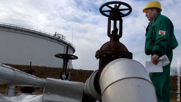 Россия и Украина приняли предложение Венгрии по оплате транзита нефти