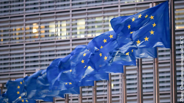 Эксперт: Восьмой пакет антироссийских санкций вызовет раскол внутри ЕС