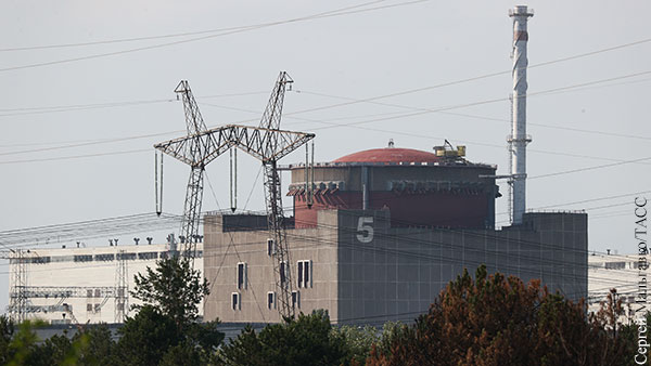 Из-за обстрелов ВСУ на ЗАЭС отключился пятый энергоблок