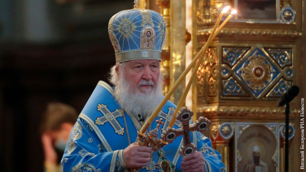 Патриарх Кирилл призвал богатых делиться с нуждающимися, чтобы не попасть в ад