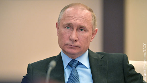 Пескова спросили о совещании Путина с военными