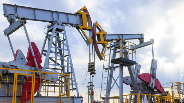 Россия в июле нарастила добычу нефти на 36 тыс. баррелей в сутки