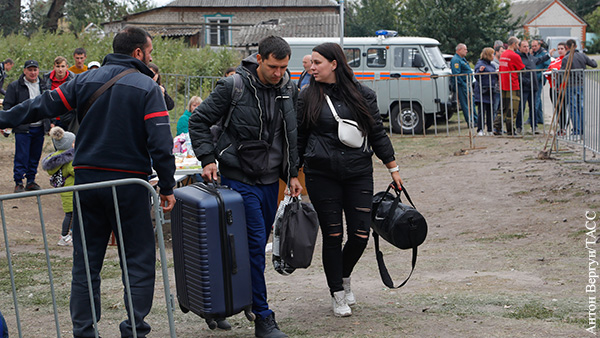 «Люди стали тикать». Как Россия спасает беженцев из Харьковской области