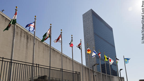 Лавров прибыл в Нью-Йорк для участия в 77-й сессии ГА ООН