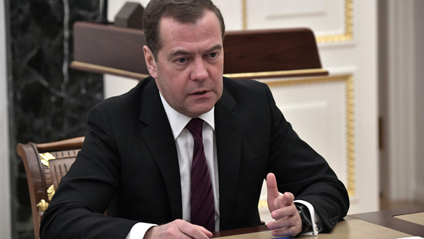 Медведев отреагировал на видео расстрела «азовцами» пророссийских жителей Купянска
