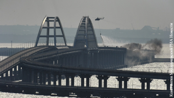 Американские СМИ раскрыли планы Британии по уничтожению Крымского моста