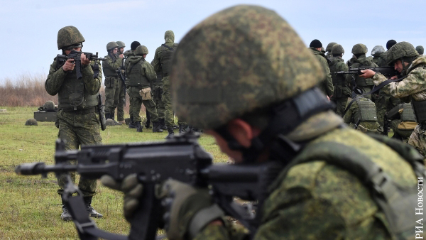 В Белоруссии назвали численность военных России в совместной группировке 