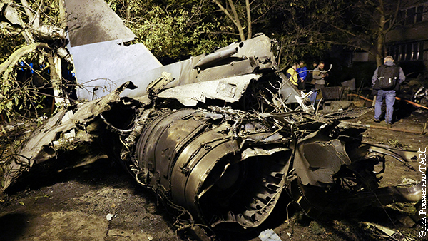 Саперы начали обследовать место крушения Су-34 в Ейске
