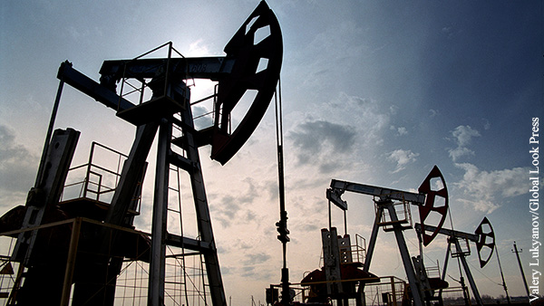 Цена нефти марки Brent опустилась ниже 90 долларов за баррель 