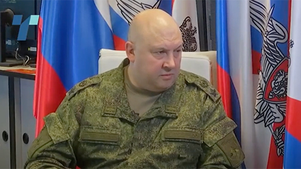 Эксперты: Суровикин четко обозначил ценность жизни каждого российского солдата