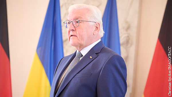 Президент Германии отменил визит в Киев по соображениям безопасности