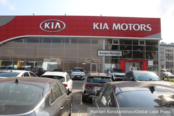 Стало известно о возможном прекращении продаж автомобилей Kia в России