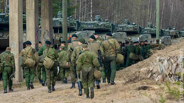 Эксперт Сивков прокомментировал планы создания совместной армии Норвегии, Швеции и Финляндии