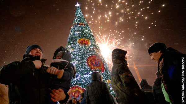 В Общественной палате призвали регионы не отменять новогодние праздники
