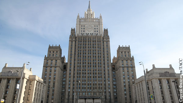 Захарова сообщила о предстоящем вызове британского посла в МИД России