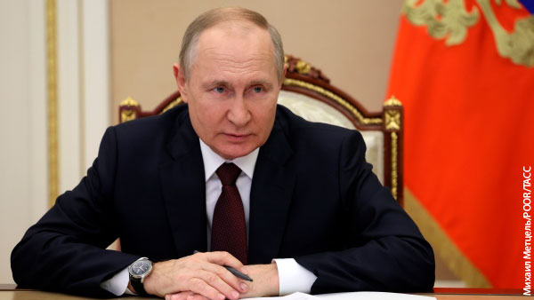 Путин: Тех, кто проживает в Херсоне, надо убрать из зоны боевых действий 