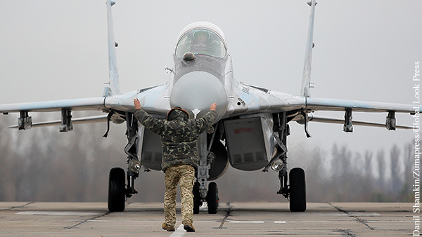 Минобороны сообщило об уничтожении самолета МиГ-29 и вертолета Ми-8 воздушных сил Украины
