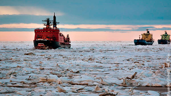 Экономика: Российская нефть нашла свободный от санкций маршрут