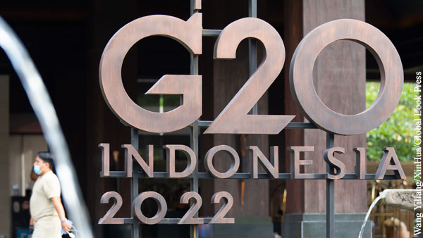 На групповое фото лидеров G20 остались лишь пять человек