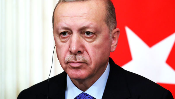 Эрдоган выступил с обвинениями в адрес США и России