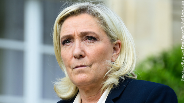 Глава Национального объединения Марин Ле Пен призвала Париж прекратить вооружать Киев в ущерб безопасности Франции