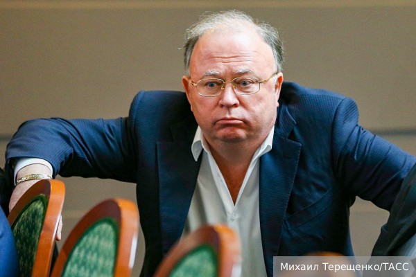 МВД объявило в розыск журналиста Андрея Караулова