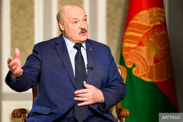 Лукашенко: США хотят одним ударом положить Европу и через Россию подобраться к Китаю