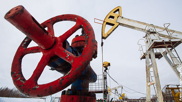 Песков заявил, что Россия не примет потолок цен на нефть
