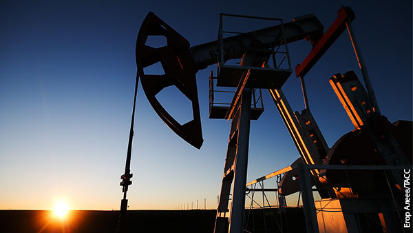Британский политик Куртен заявил, что Россия смеется над введенным потолком цены на нефть