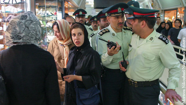 В Иране упразднили полицию нравов